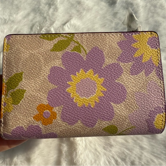 Coach Medium Corner Zip Purple and Yellow Floral Wallet NWT - Picture 6 of 9
